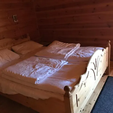 Mo Gardsferie-pers Frukthage Holiday home *